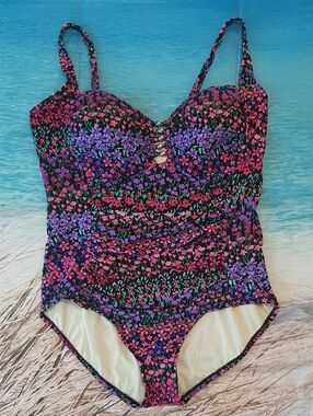 croft & barrow Size 20 Floral One-Piece Swimsuit
